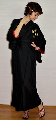 modern Japanese embroidered kimono with lining, made in Japan
