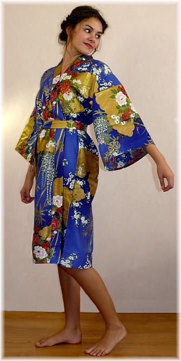 japanese woman's cotton kimono robe, made in Japan