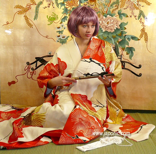 japanese traditional wedding kimono